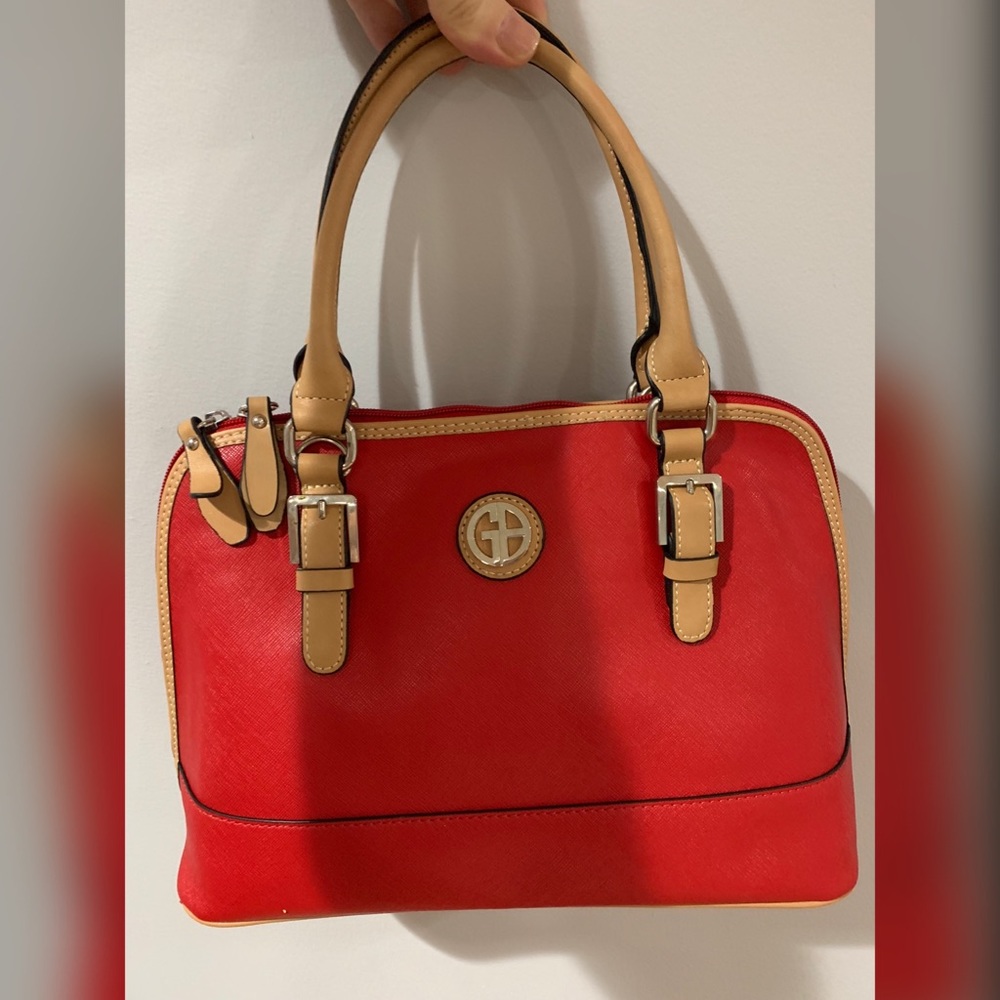 Giani Bernini bag (never used)